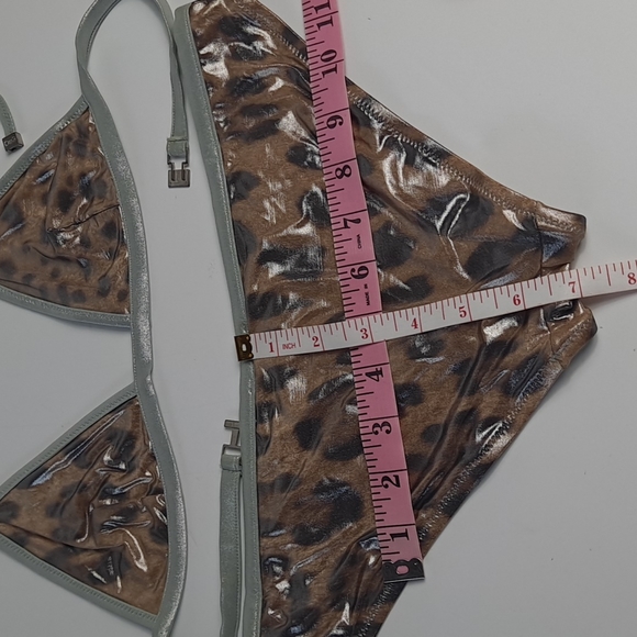 DOLCE GABBANA BEACH WEAR USA SIZE 0,TWO PIESE , LEOPARD PRINT AND SILVER - Picture 5 of 16